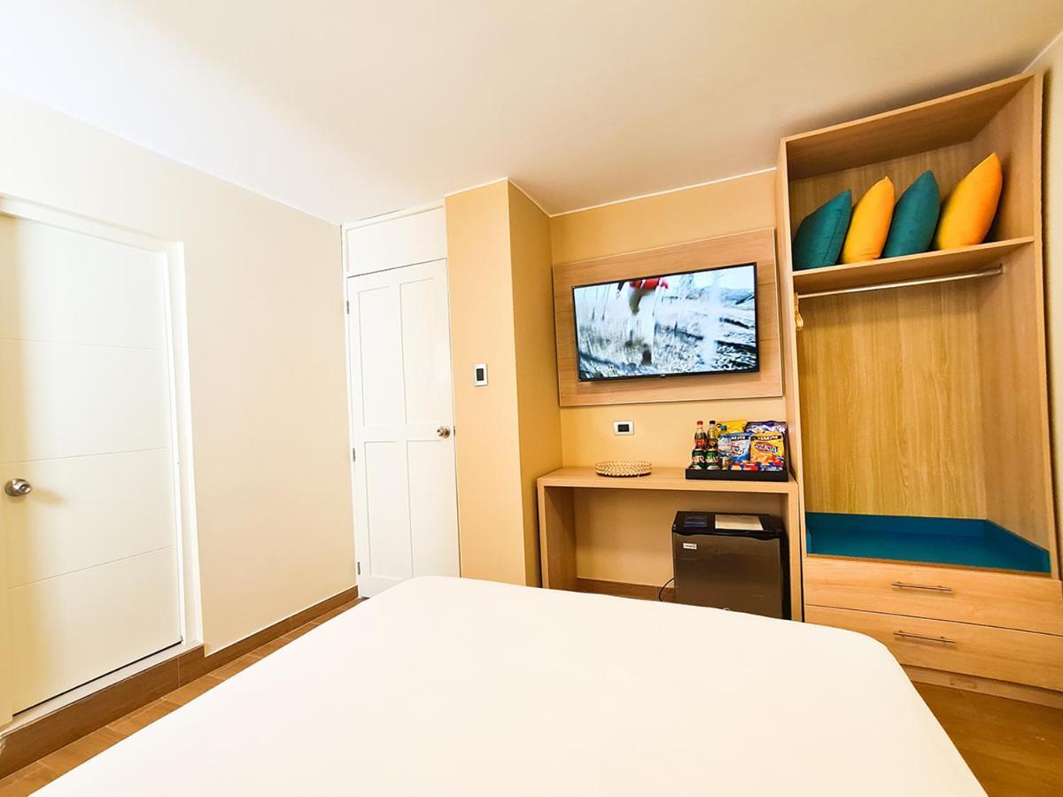 Acuario Hotel & Suite Lima Exteriör bild