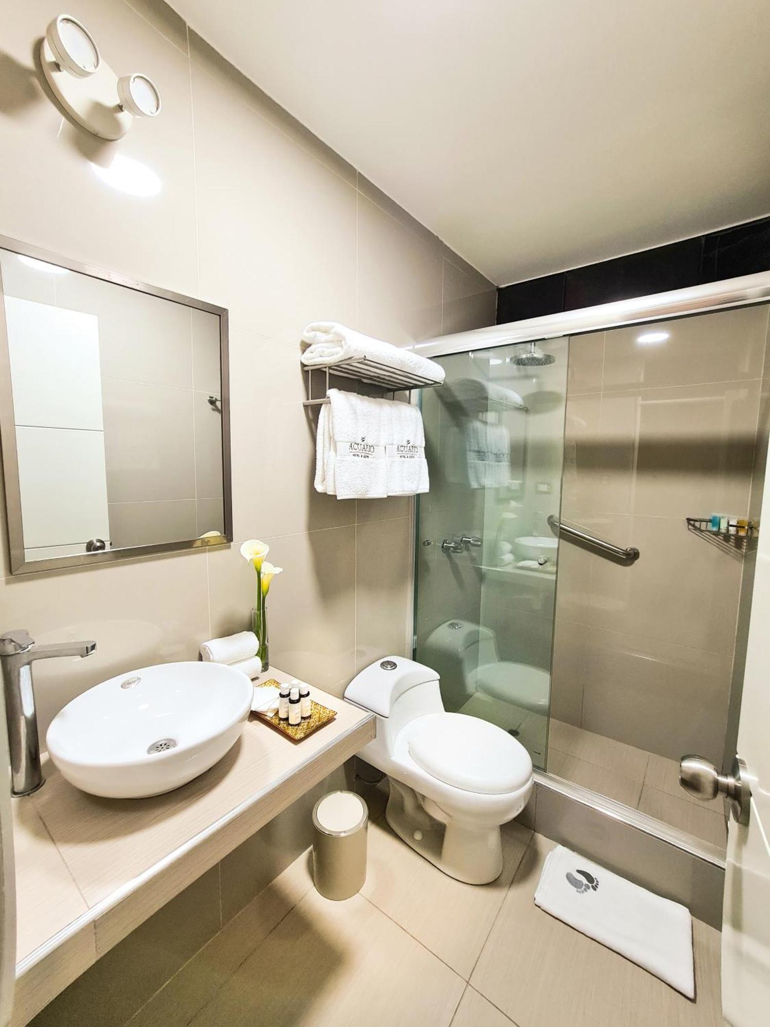 Acuario Hotel & Suite Lima Exteriör bild